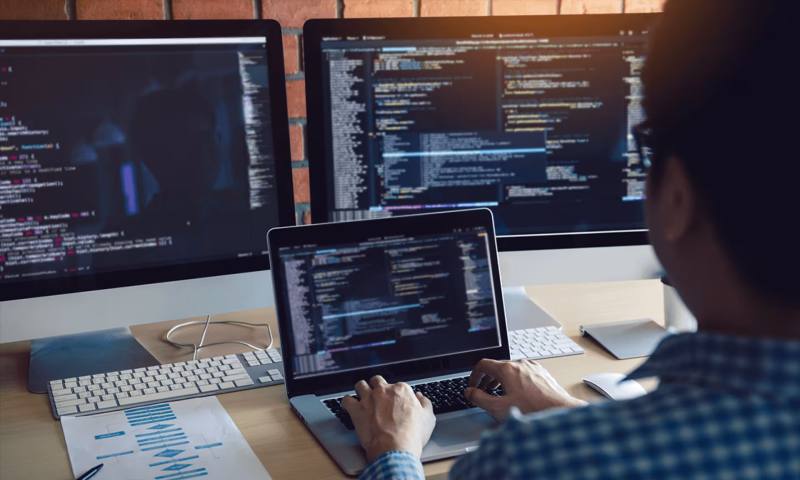 数据科学选型：R与Python如何赋能浏阳市网站建设？